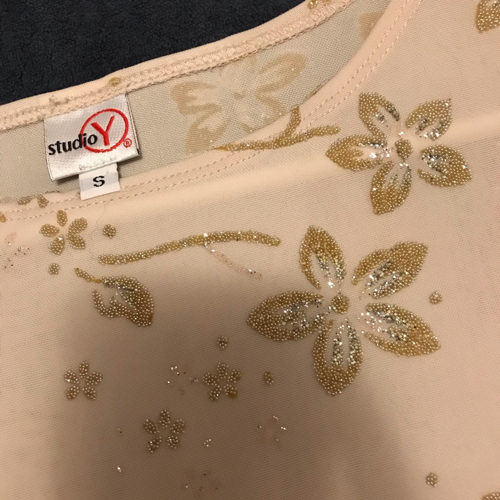 Pretty Shell Tank - Picture 2 of 2